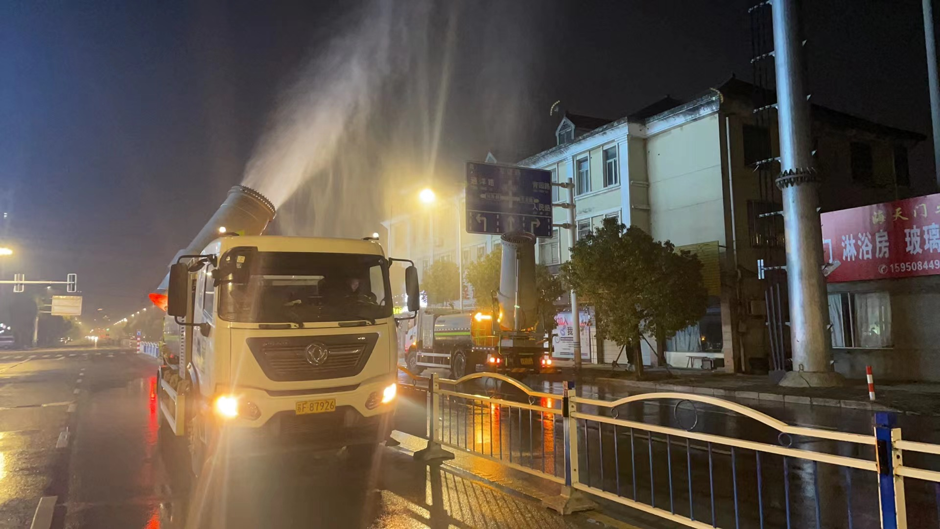 堅守一線  守護“春潔”4